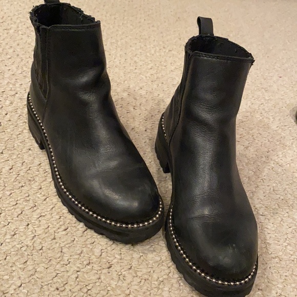 Steve Madden Black Ankle Boots with Silver Accents - Picture 5 of 6